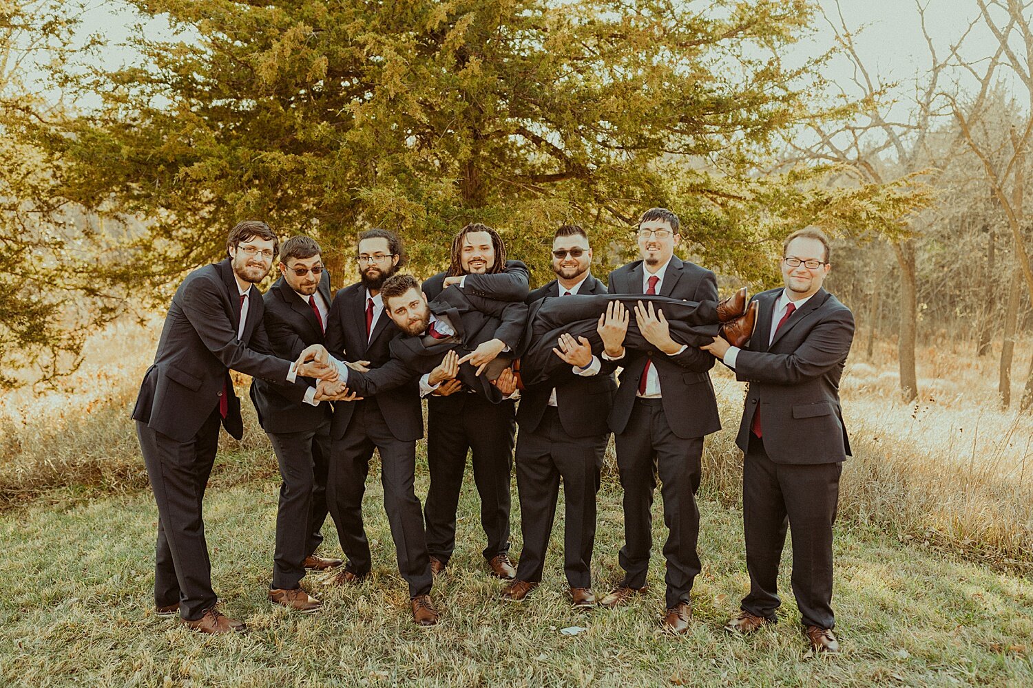 Castle-Unicorn-Glenwood-Iowa-Wedding-Photographer_0096.jpg