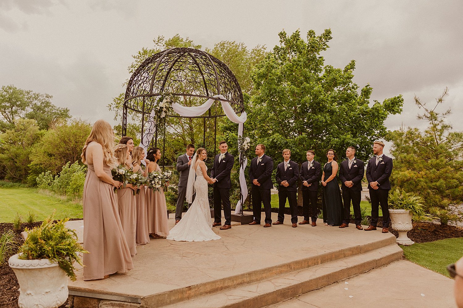 Villa-Aletta-Omaha-nebraska-wedding-photographer_0024.jpg